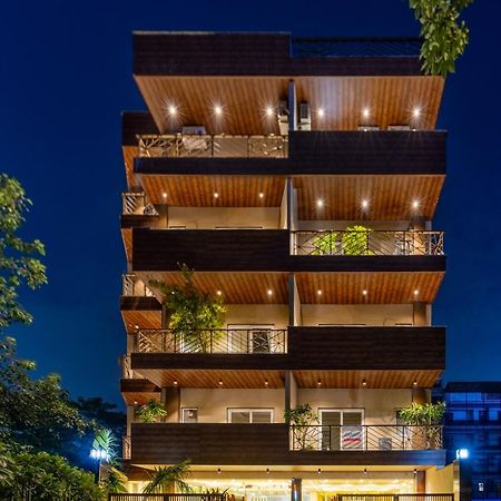 Kyomi Service Apartments คูร์เคาน์ ภายนอก รูปภาพ